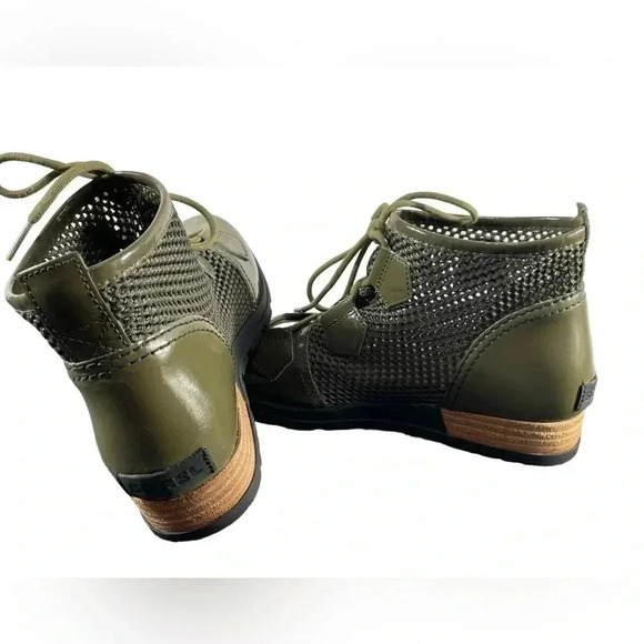 Sorel  Major Lace Ankle High Leather Boots Size 8 - Picture 6 of 6